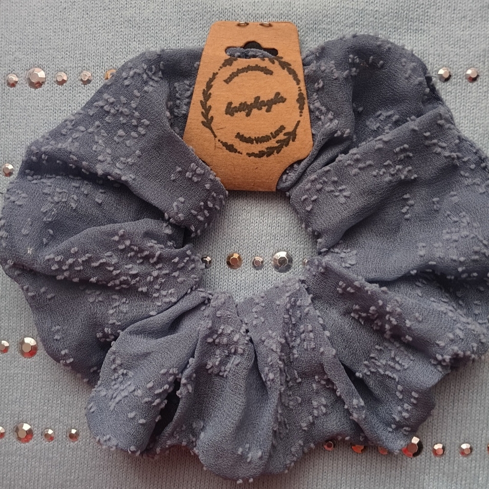 Gray Textured Scrunchie